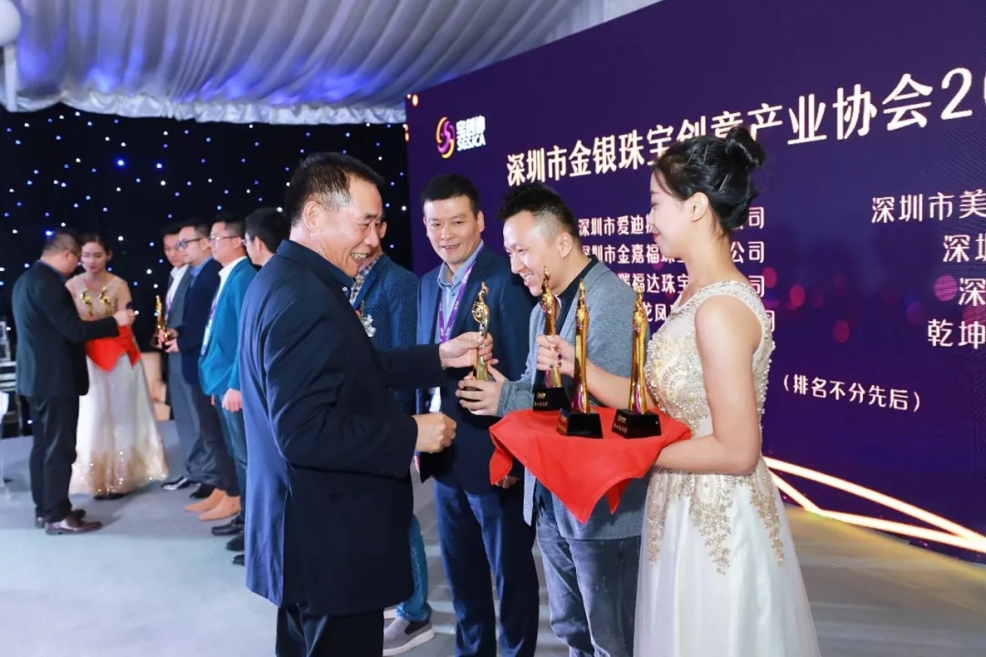 640.webp (90).jpg 640.webp (90).jpg